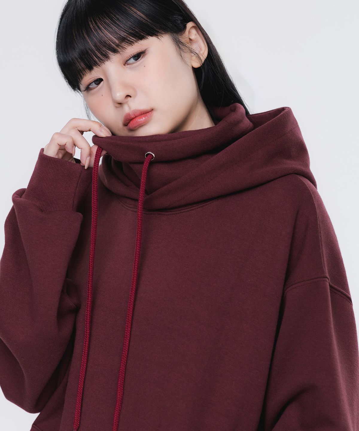 앨빈클로(ALVINCLO) 이너 터틀넥 오버핏 후드티 AVH352 (3 COLOR)