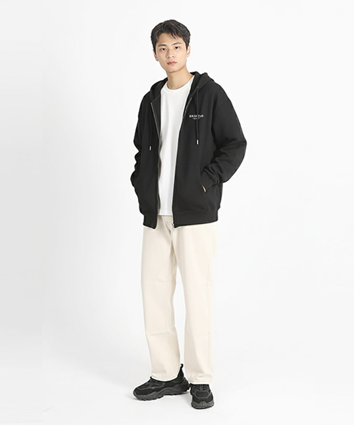 크리스첼로(CRISCELO) 시그널 로고 후드 2WAY ZIP-UP_블랙