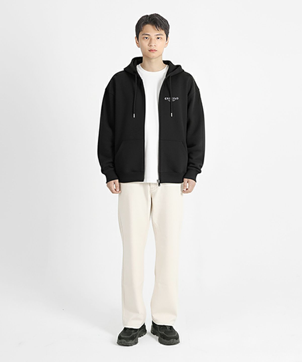 크리스첼로(CRISCELO) 시그널 로고 후드 2WAY ZIP-UP_블랙