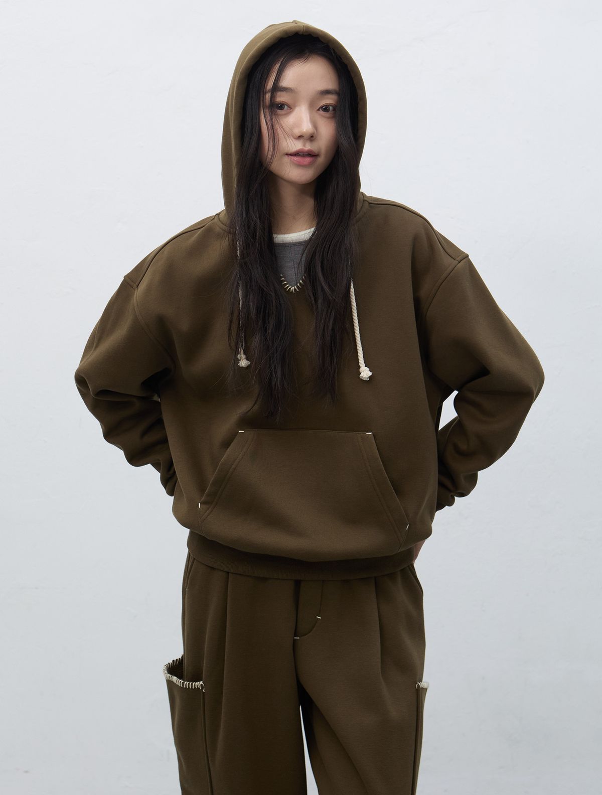 제너럴아이디어(GENERALIDEA) UNISEX 스티치 스웻 후드 세트 [KHAKI] / SBE4U51013SET