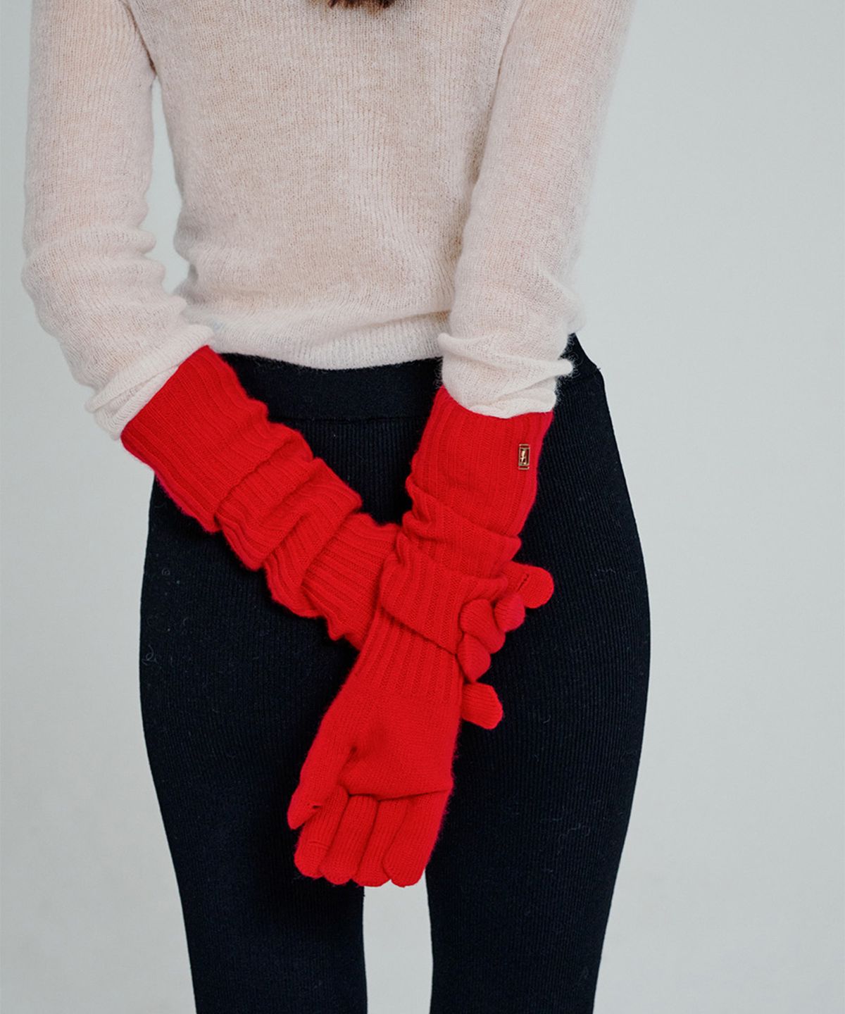 더애틋(THE AÉTUT) Long Cashmere Gloves_Red