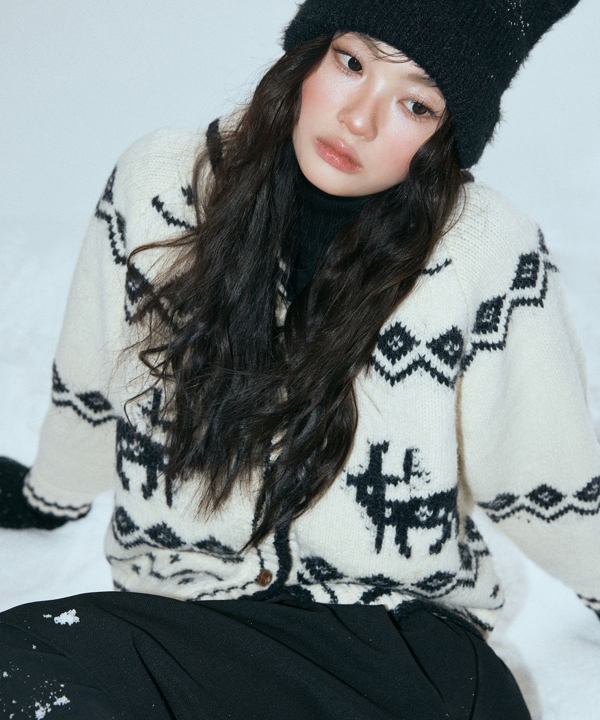 미쏘(MIXXO) 코위찬 아우터 가디건_MIWCKG112T