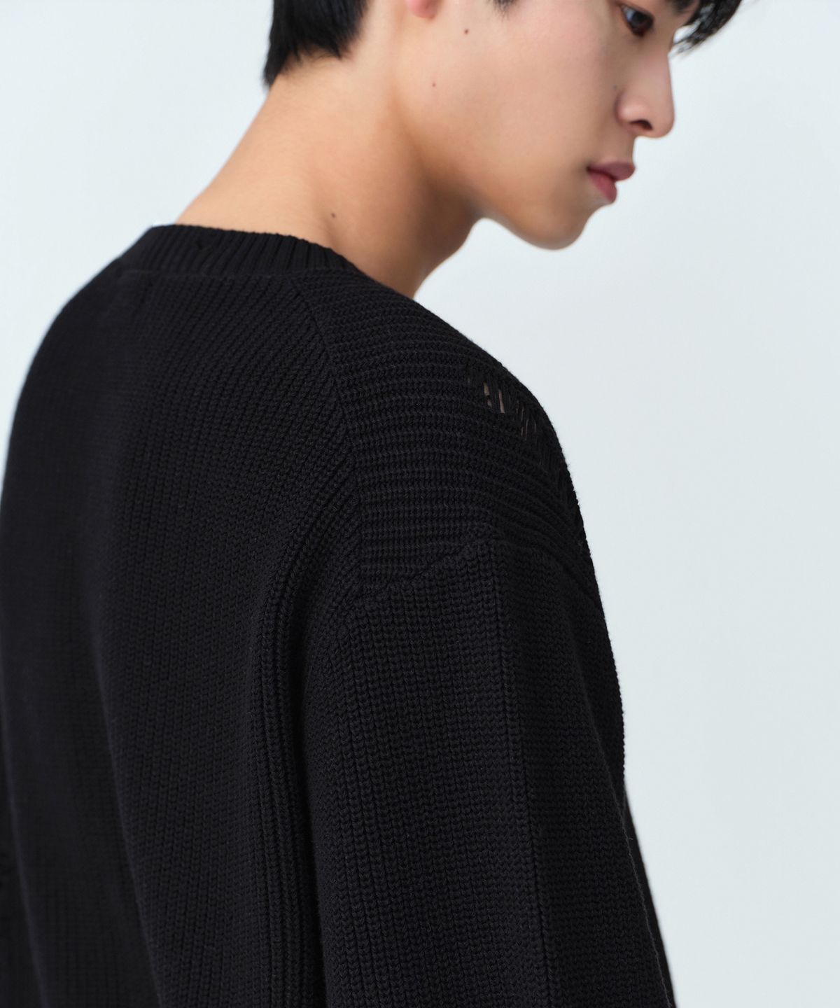 무신사 스탠다드(MUSINSA STANDARD) 디스트로이드 리브드 니트 [블랙]