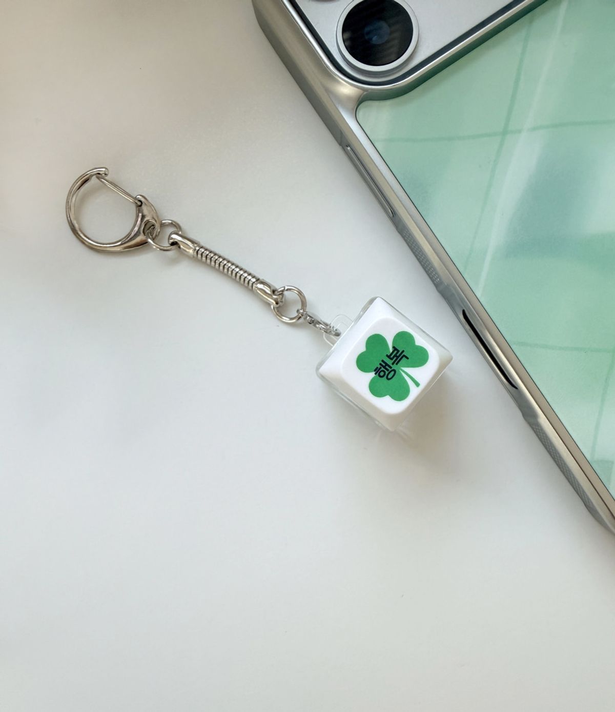 위드썸(WITHSOME) [withsome made]클로버 행복 LED 키캡 키링(1구)