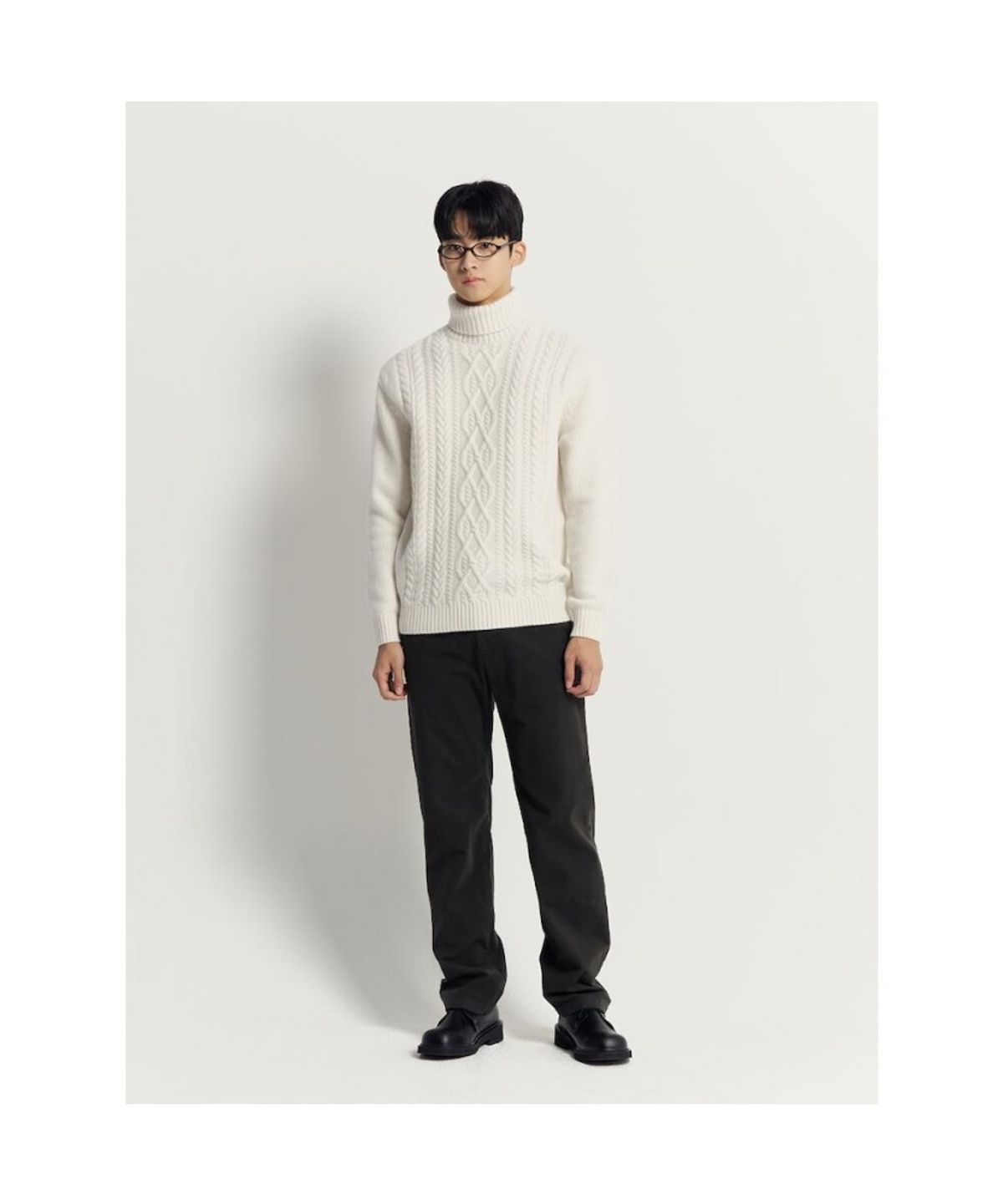빈폴 멘(BEANPOLE MEN) 아란 터틀넥 니트  아이보리