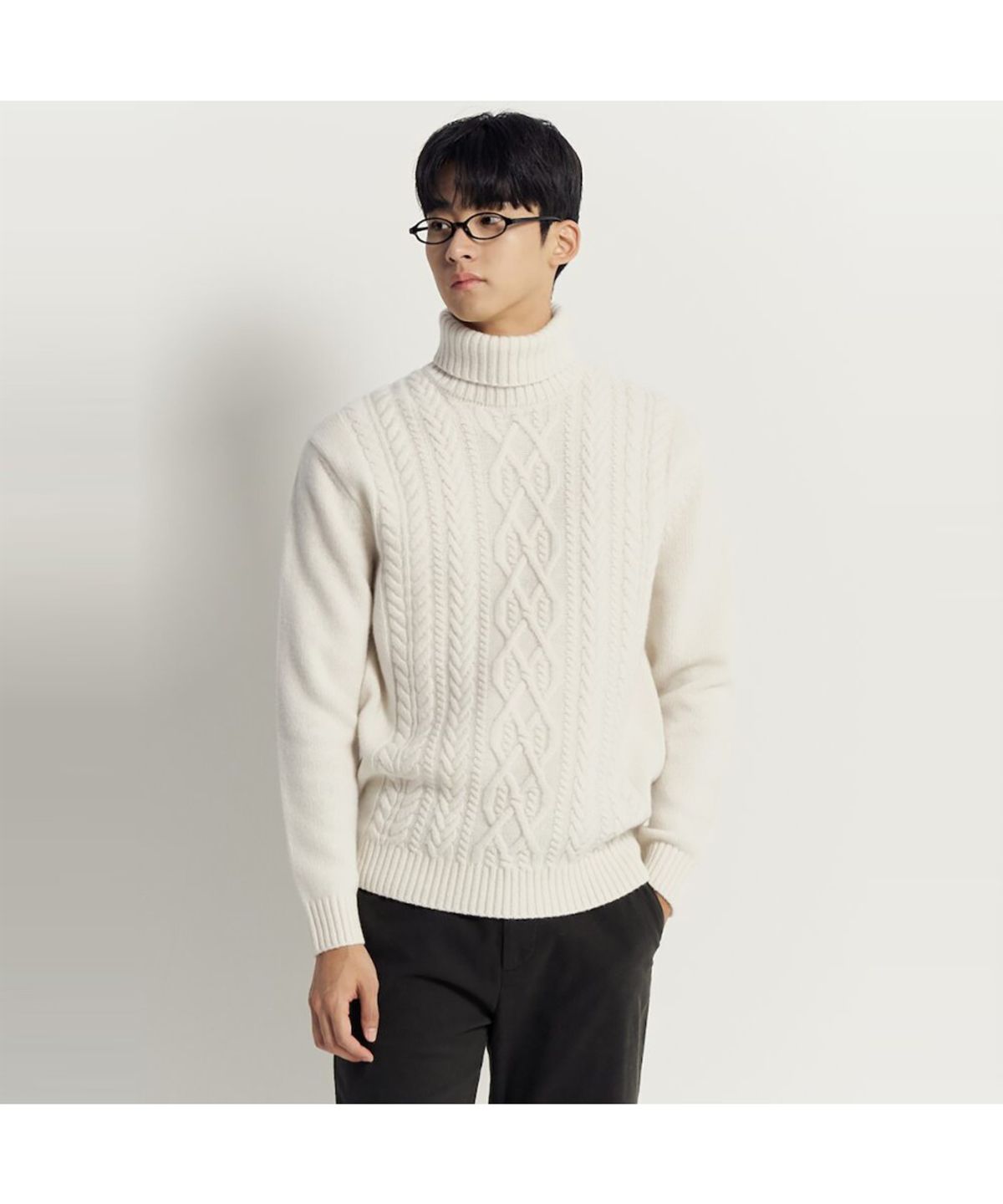 빈폴 멘(BEANPOLE MEN) 아란 터틀넥 니트  아이보리