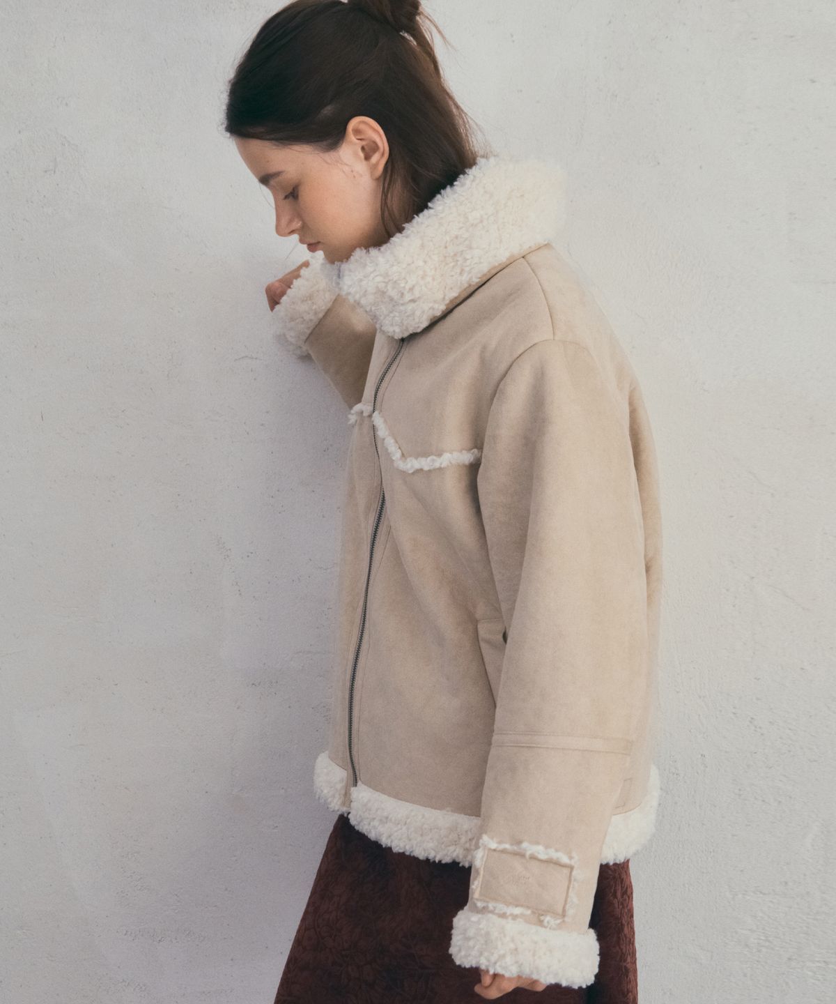 아우어노스텔지아(OURNOSTALGIA) Big Collar Westie Mustang Jumper_Beige(O25-OT08)