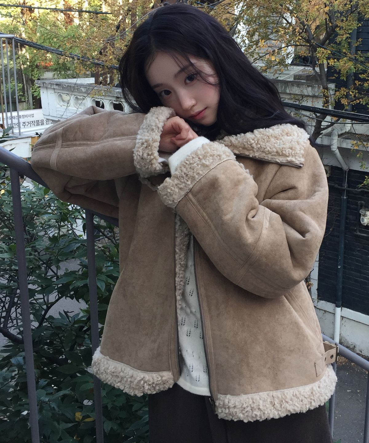 아우어노스텔지아(OURNOSTALGIA) Big Collar Westie Mustang Jumper_Beige(O25-OT08)