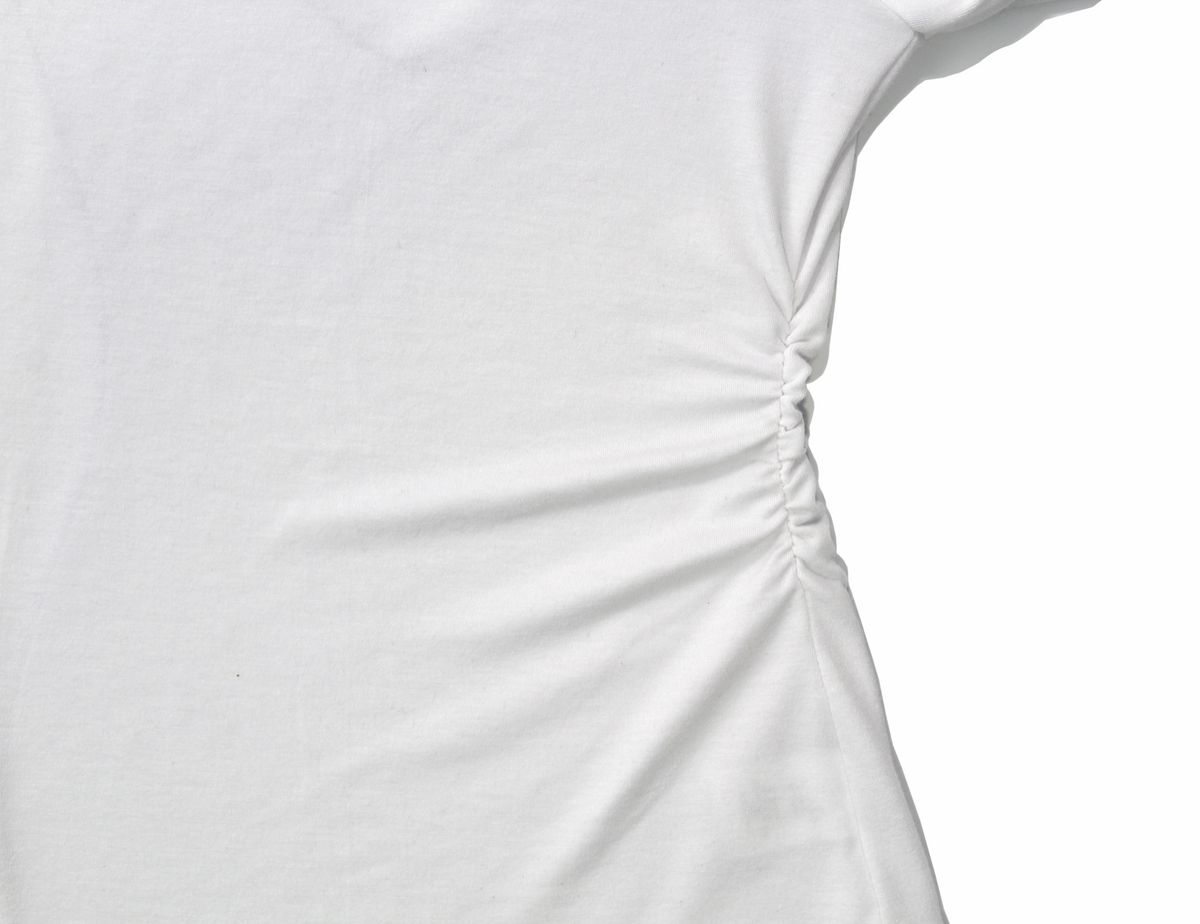 511비전(511VISION) SILENCE OFF-SHOULDER TOP , WHITE