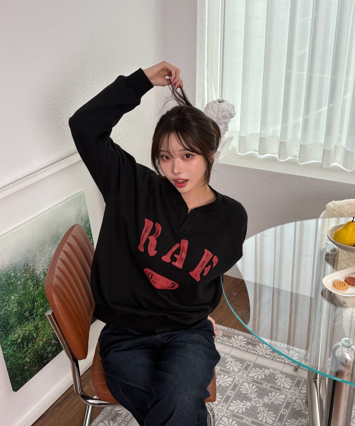 아모우(AMOU) R.A.F Henley Neck BLACK