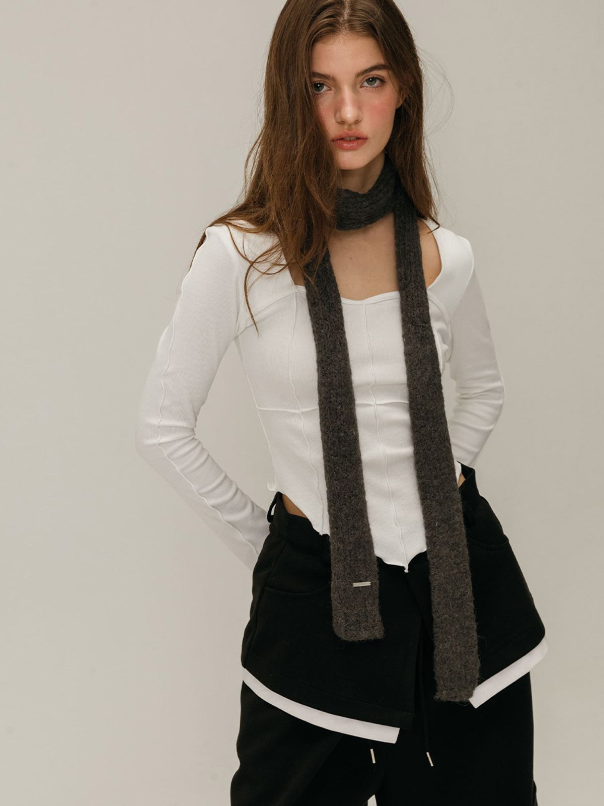 모이페어(MOIFAIRE) CARGO LAYERED SKIRT PANTS / BLACK