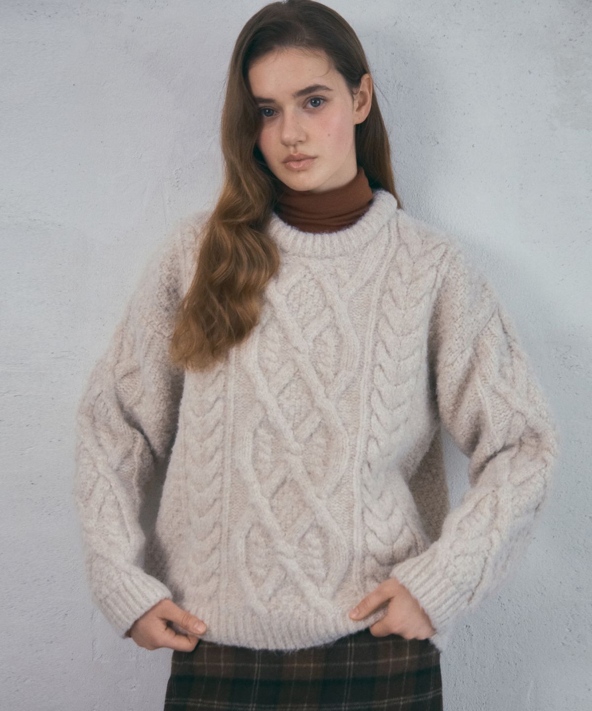 아우어노스텔지아(OURNOSTALGIA) Homely Cable Knit_Oatmeal(O25-KN28)