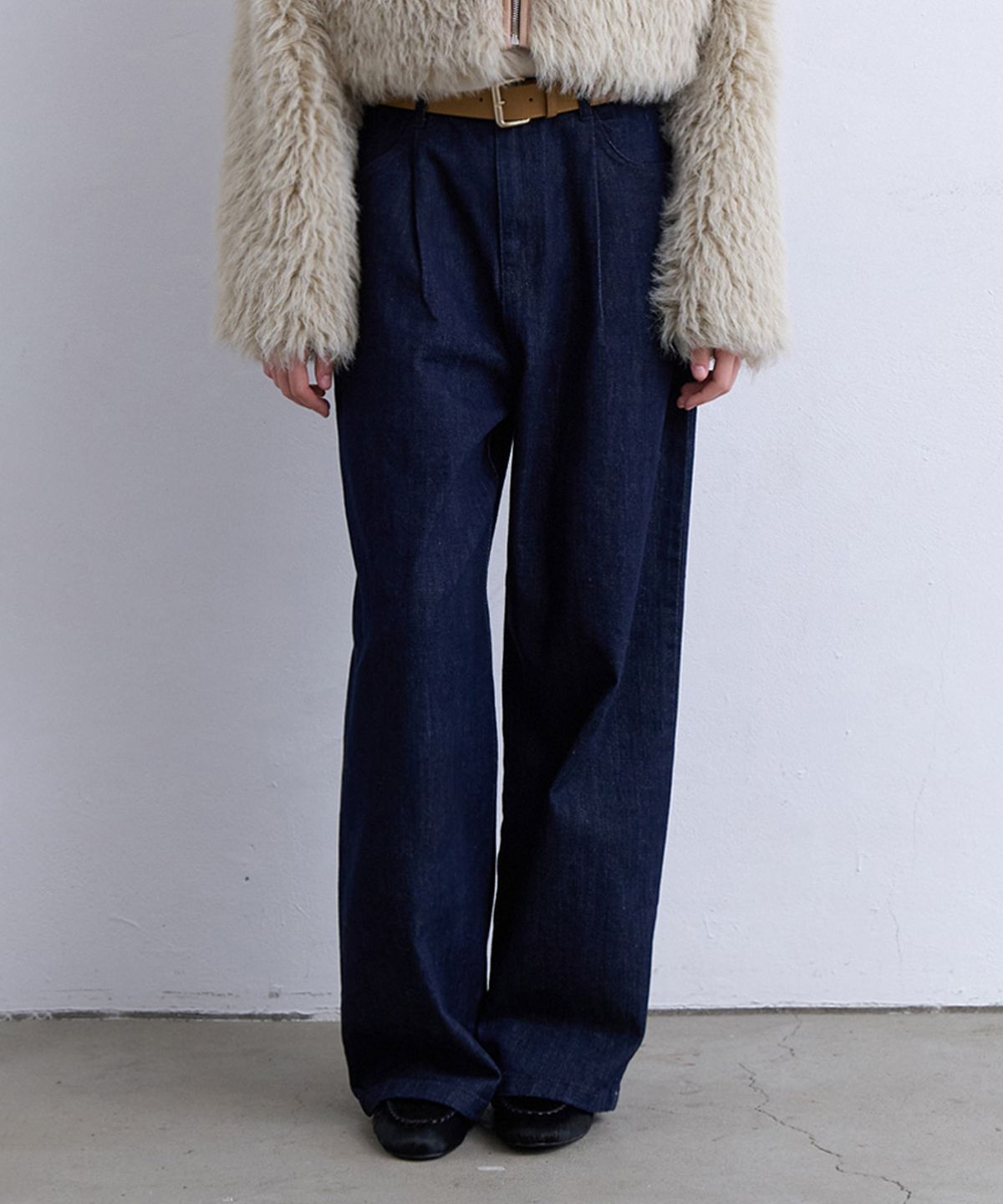 뮈르뮈르(MURMURE) 다이븐 핀턱 데님 팬츠_ Diven Pants