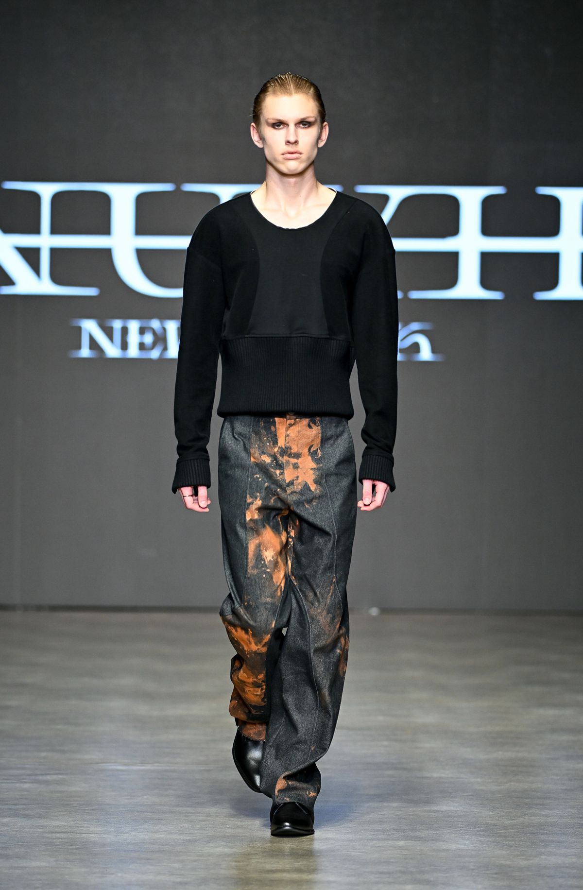 뉴이 뉴욕(NUYH NEWYORK) [COLLECTION] 25 S/S H:AN ECLIPSE SWEATSHIRTS