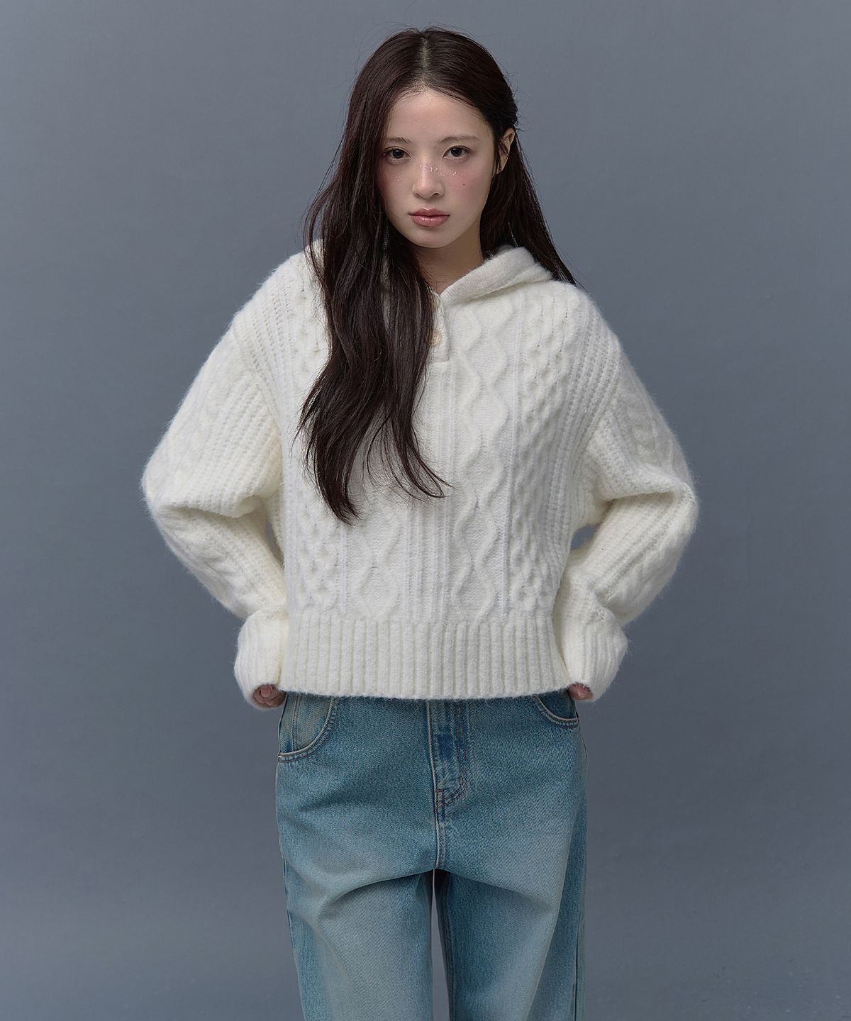 더티스(THETIS) ANGORA CREAM CABLE HOOD KNIT_TT5W303IV