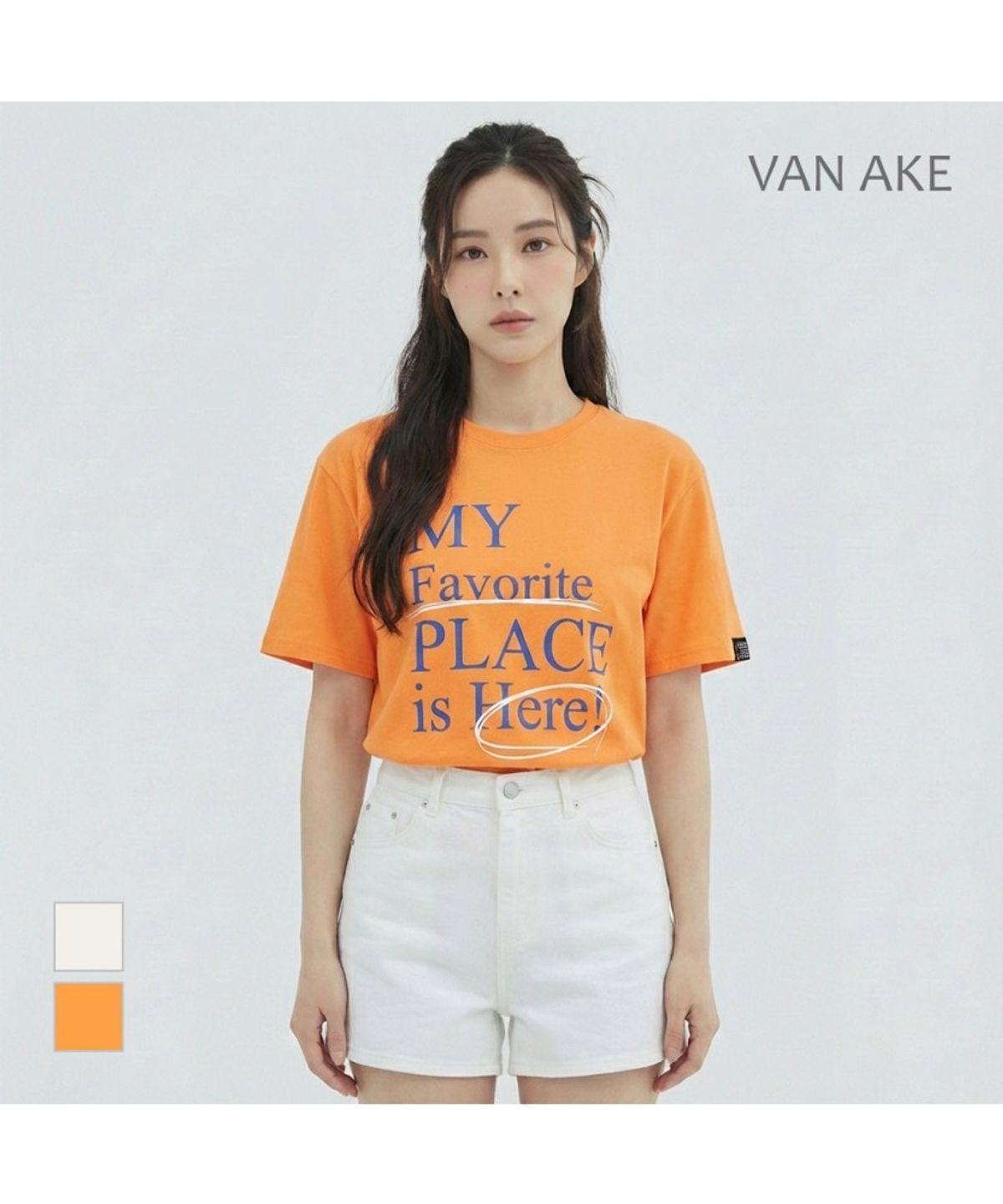 반에이크(VANAKE) 레터링 라운드넥  반팔티셔츠_VB36TSQ309Z