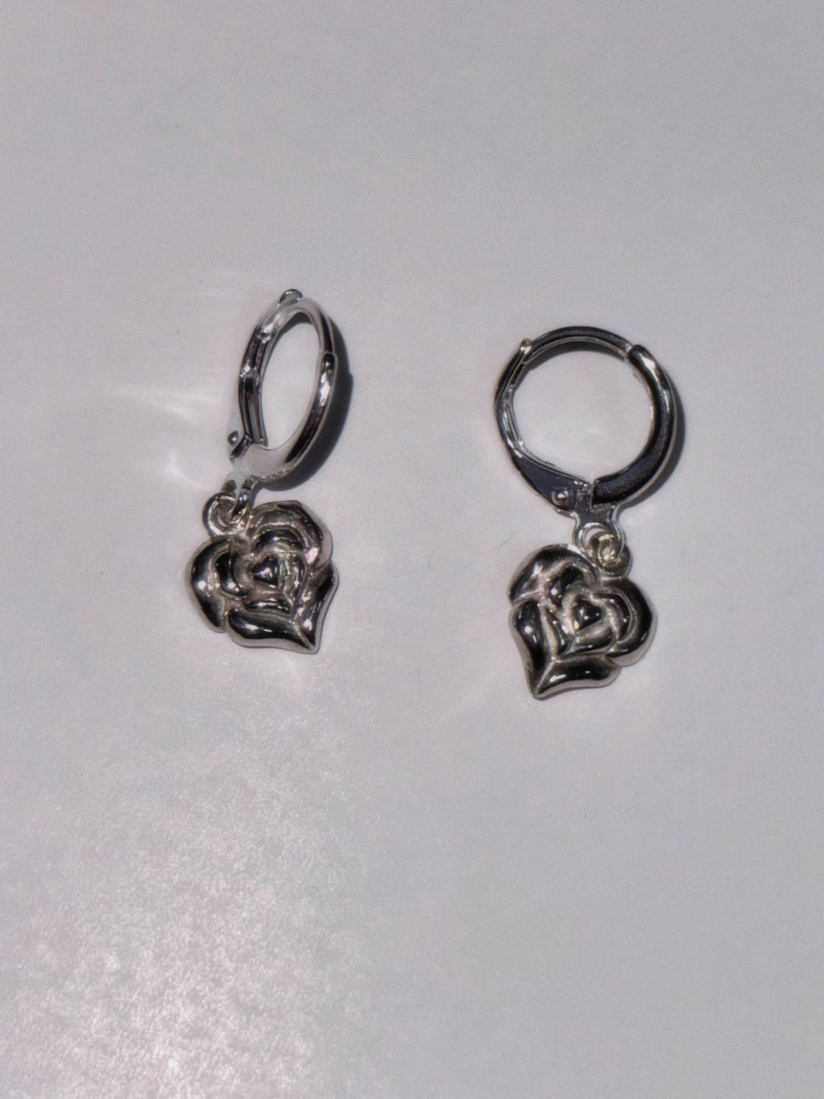 러브트릭스(LOVETRIX) silver925 heart rose drop earring