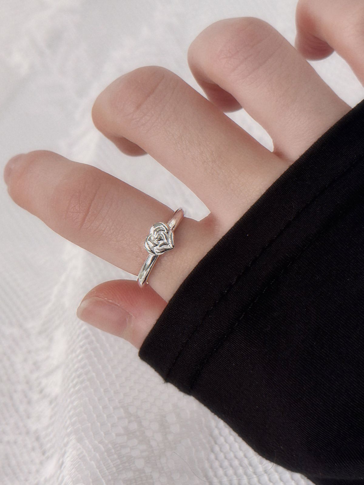 러브트릭스(LOVETRIX) silver925 heart rose ring