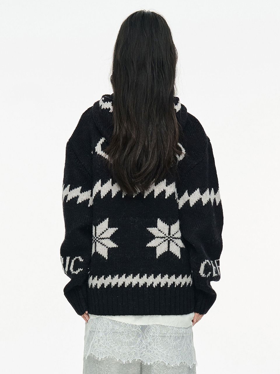 MUSINSA公式 | CERRIC CR COWICHAN ZIP UP / BLACK