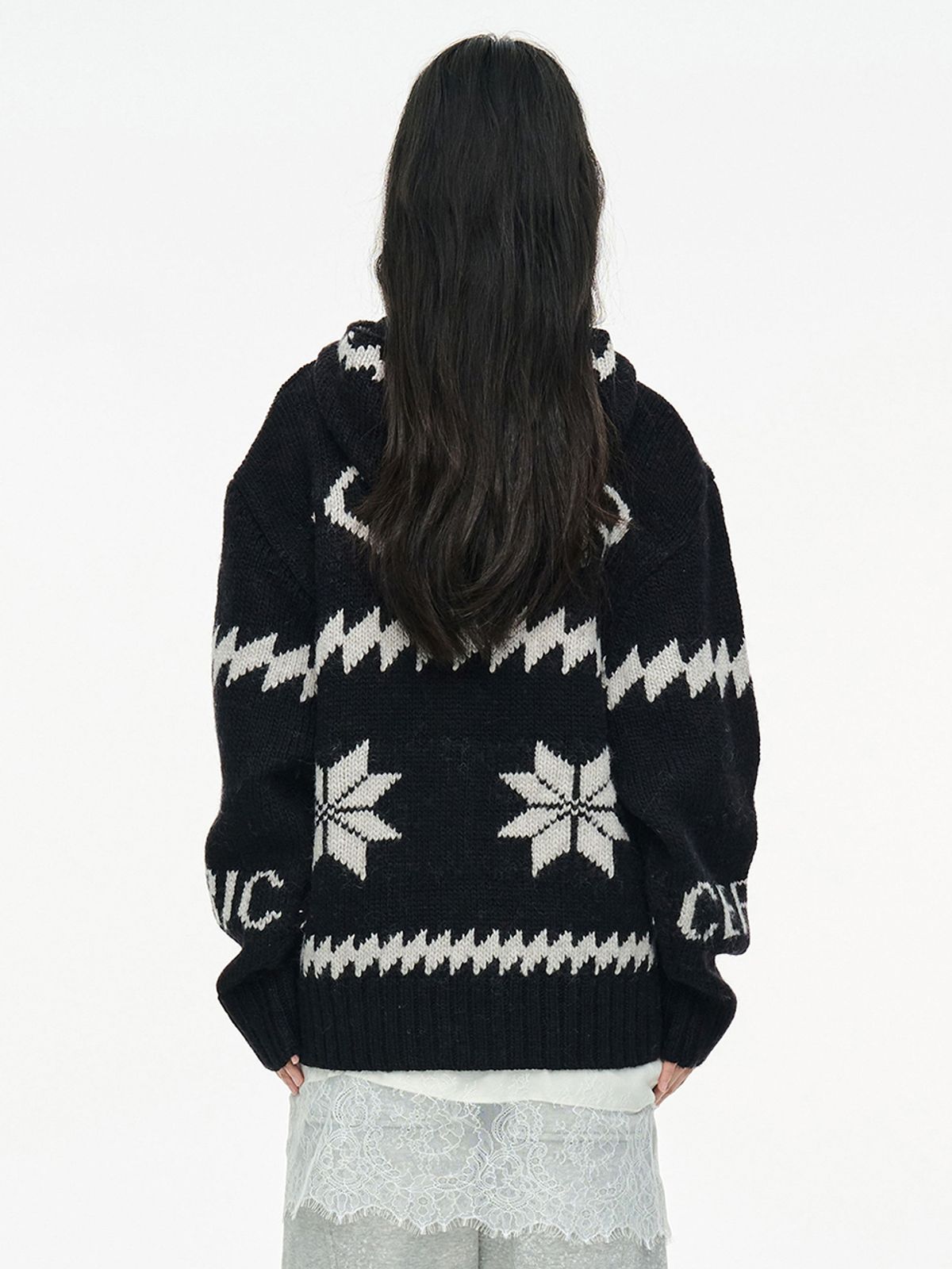 세릭(CERRIC) CR COWICHAN ZIP UP / BLACK