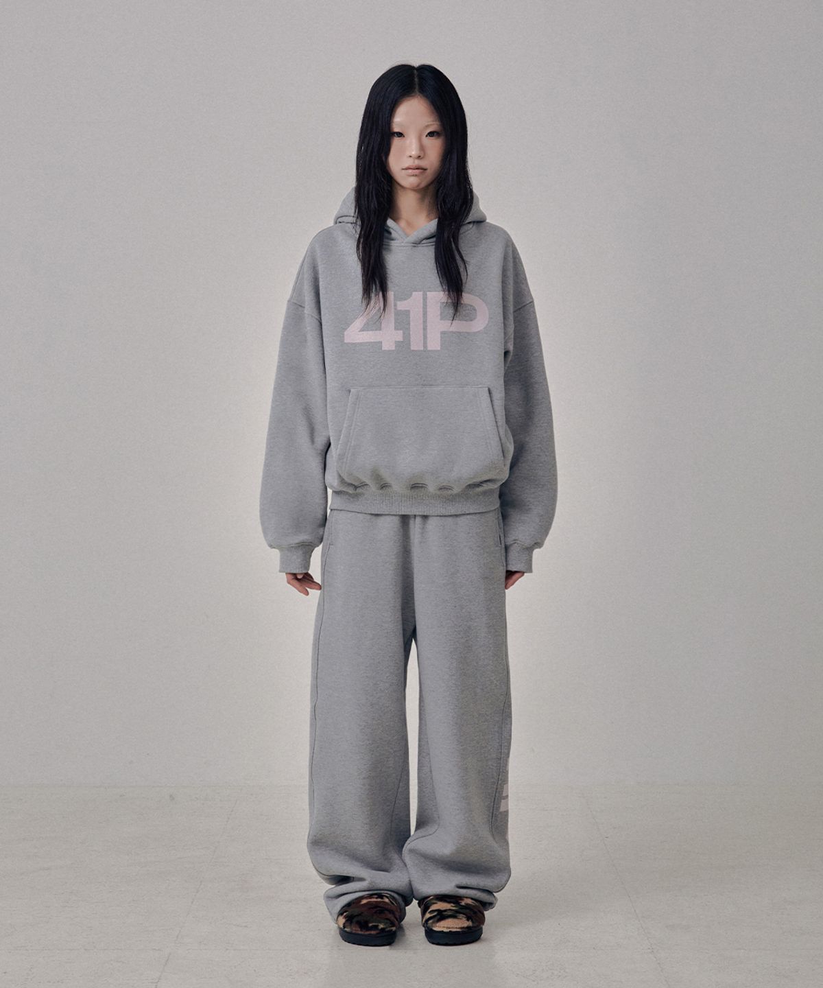 사일프레이(41PRAY) 41P Brushed Hoodie / Grey