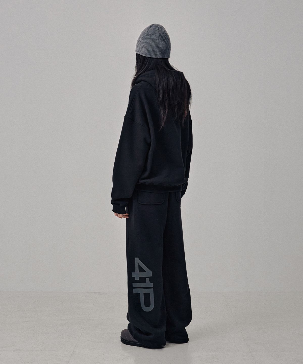 사일프레이(41PRAY) 41P Brushed Hoodie / Black