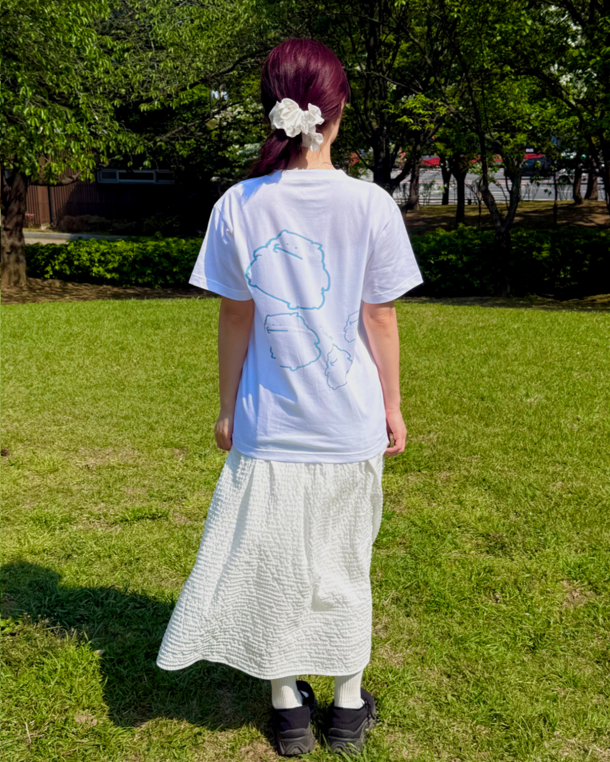 잇츠쿨띵(ITISCOOLTHING) 뚱민철 T-shirts (white)