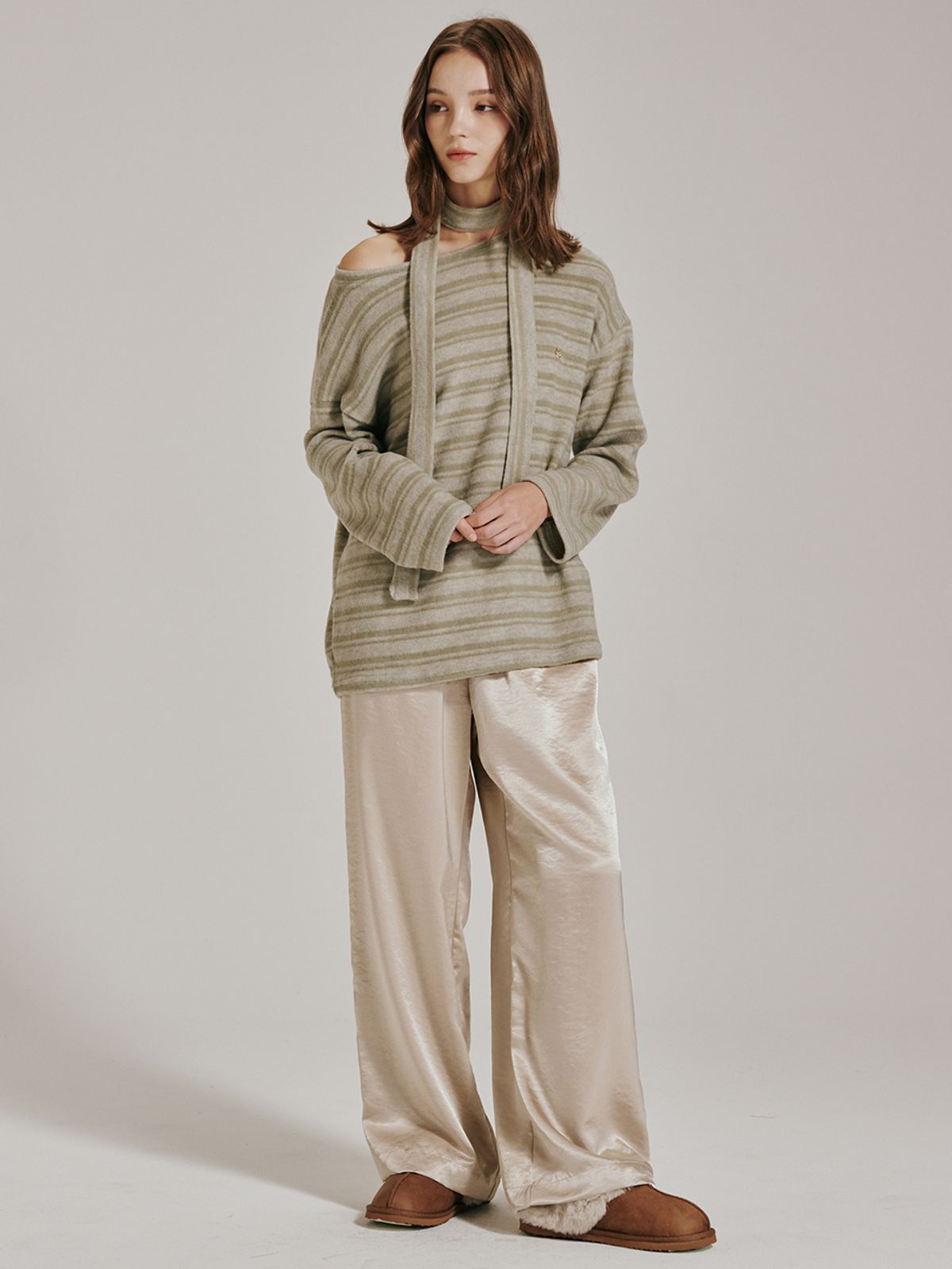 누브(NOUVE) 스트라이프 스카프 니트 티셔츠 - 그린 / Stripe Scarf Knit T-Shirt - Green