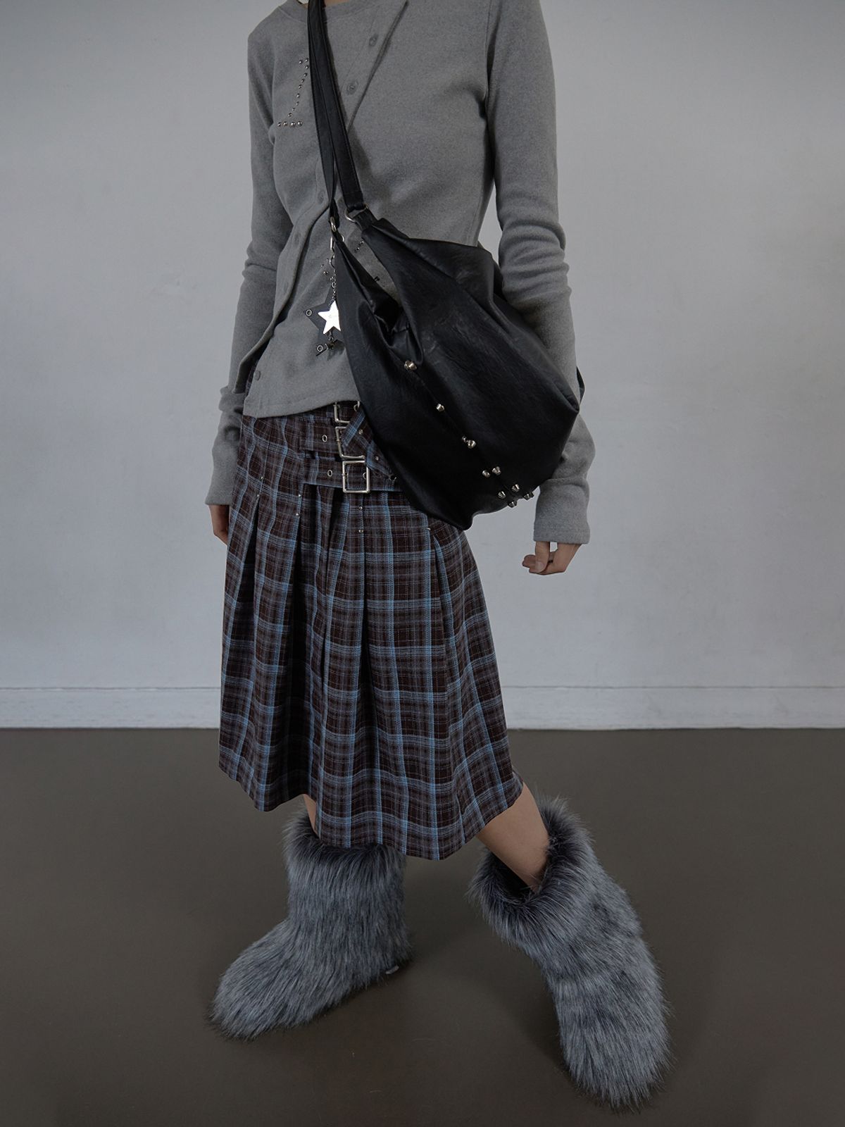 셋업이엑스이(SETUP-EXE) STUDDED TWO-WAY BIG BAG / BLACK