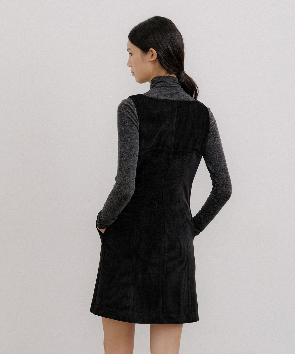 오떼뜨(OCTETTE) CORDUROY MINI LINE OPS_BLACK