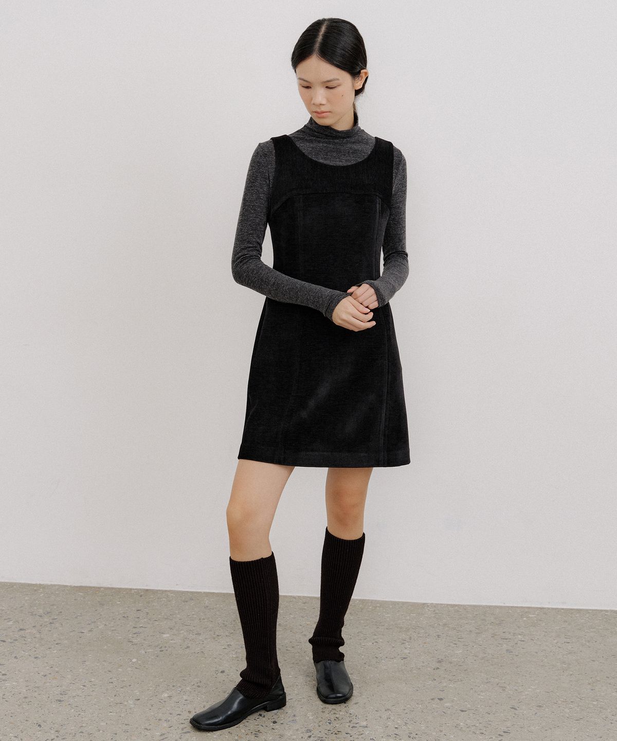 오떼뜨(OCTETTE) CORDUROY MINI LINE OPS_BLACK