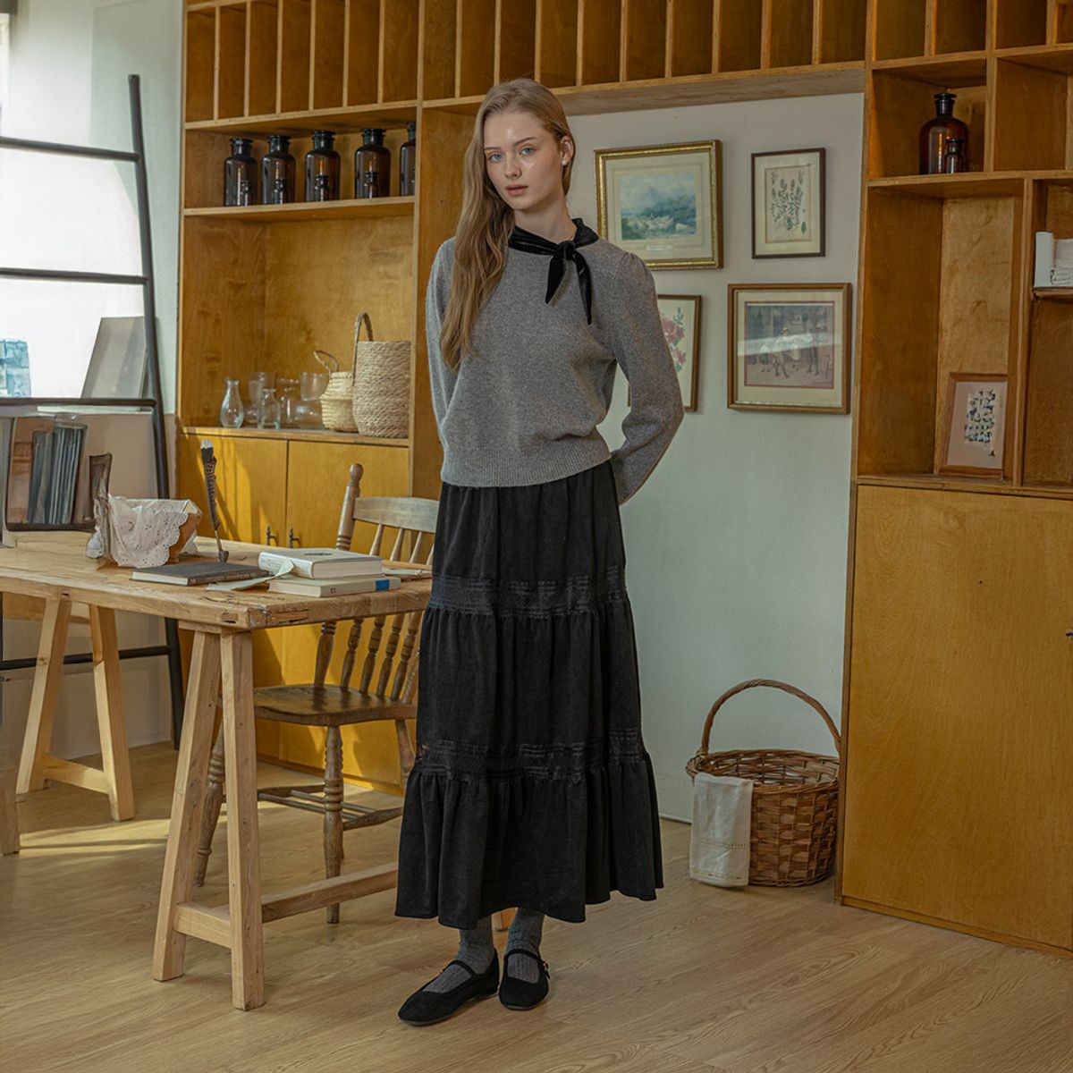 던드롭(DUNDROP) DD_Velvet bow tie knit top_GRAY