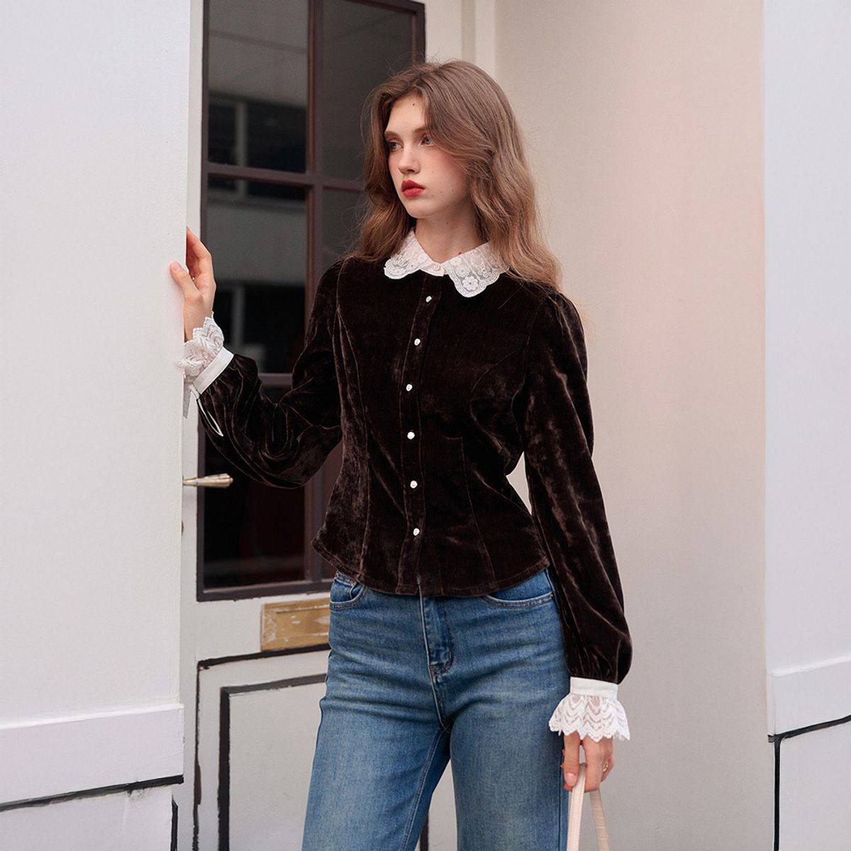 심플레트로(SIMPLE RETRO) SR_Chenille velvet blouse