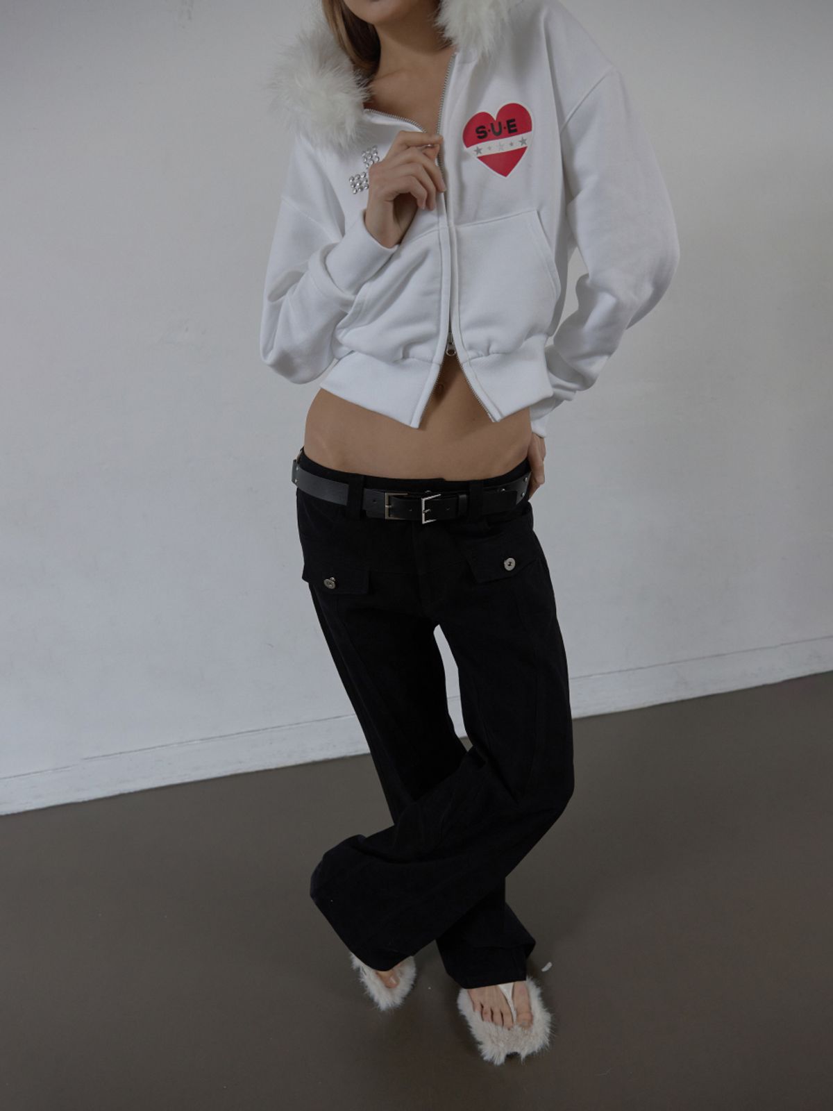 셋업이엑스이(SETUP-EXE) LINE  BOOTCUT PANTS / BLACK