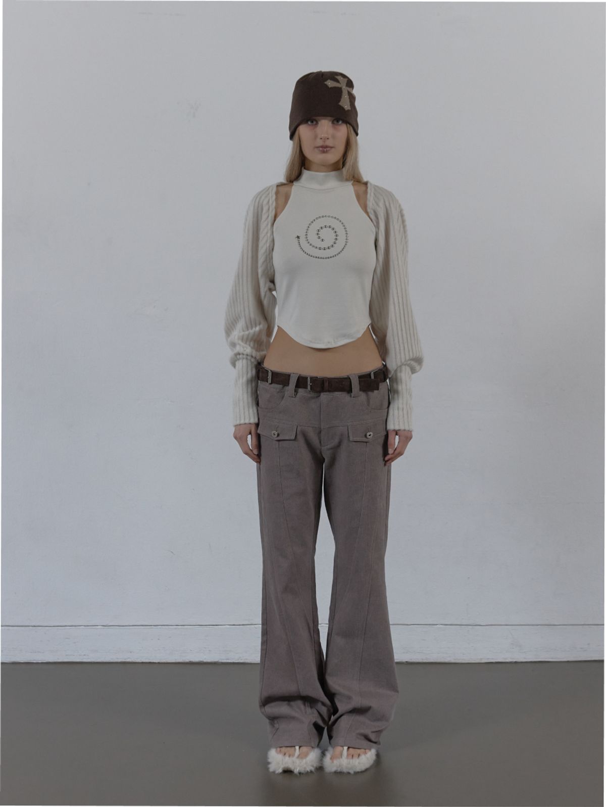 셋업이엑스이(SETUP-EXE) LINE  BOOTCUT PANTS / MOCHA