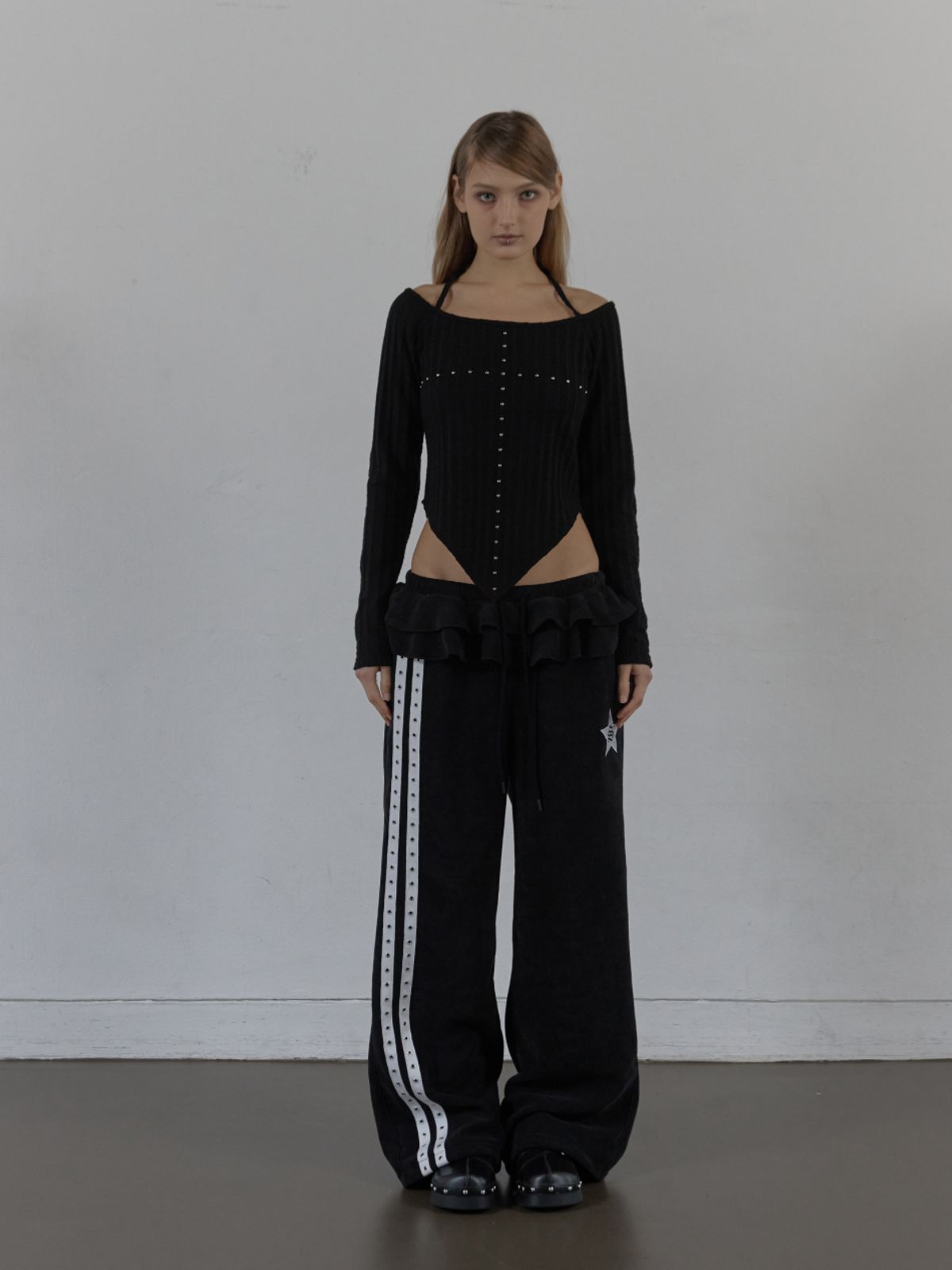 셋업이엑스이(SETUP-EXE) WESTERN CROSS TOP / BLACK