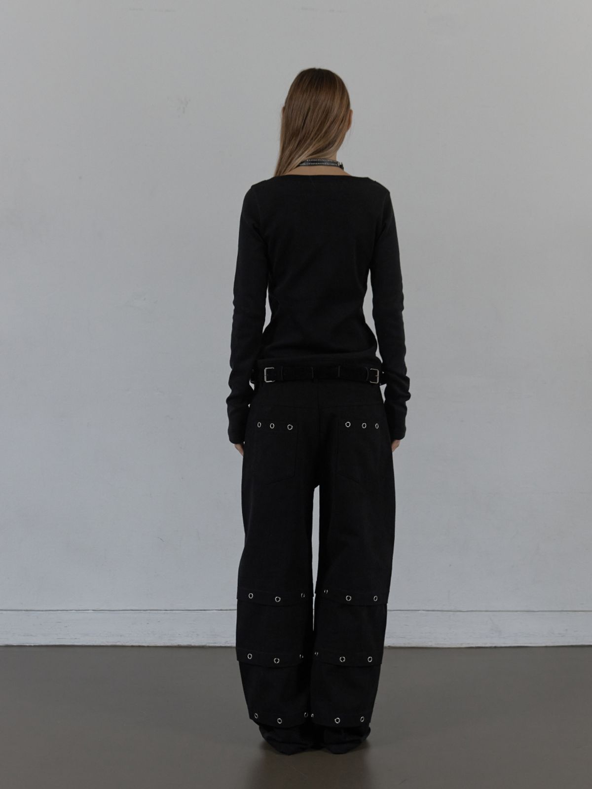셋업이엑스이(SETUP-EXE) STAR BUTTON TOP / BLACK