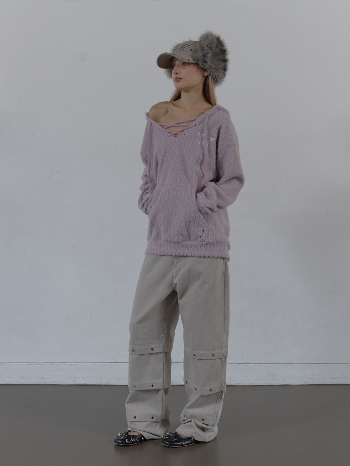 셋업이엑스이(SETUP-EXE) HAIRY V-NECK HOODIE / LILAC