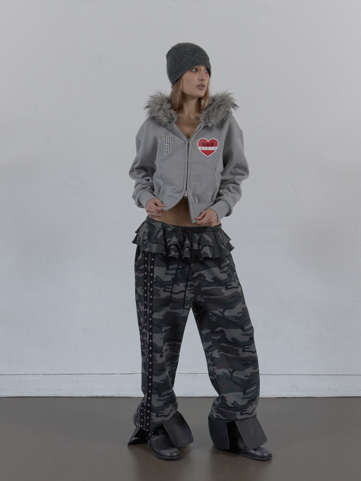 셋업이엑스이(SETUP-EXE) FUR TRIMMING HOODED ZIP-UP / MELANGE GRAY