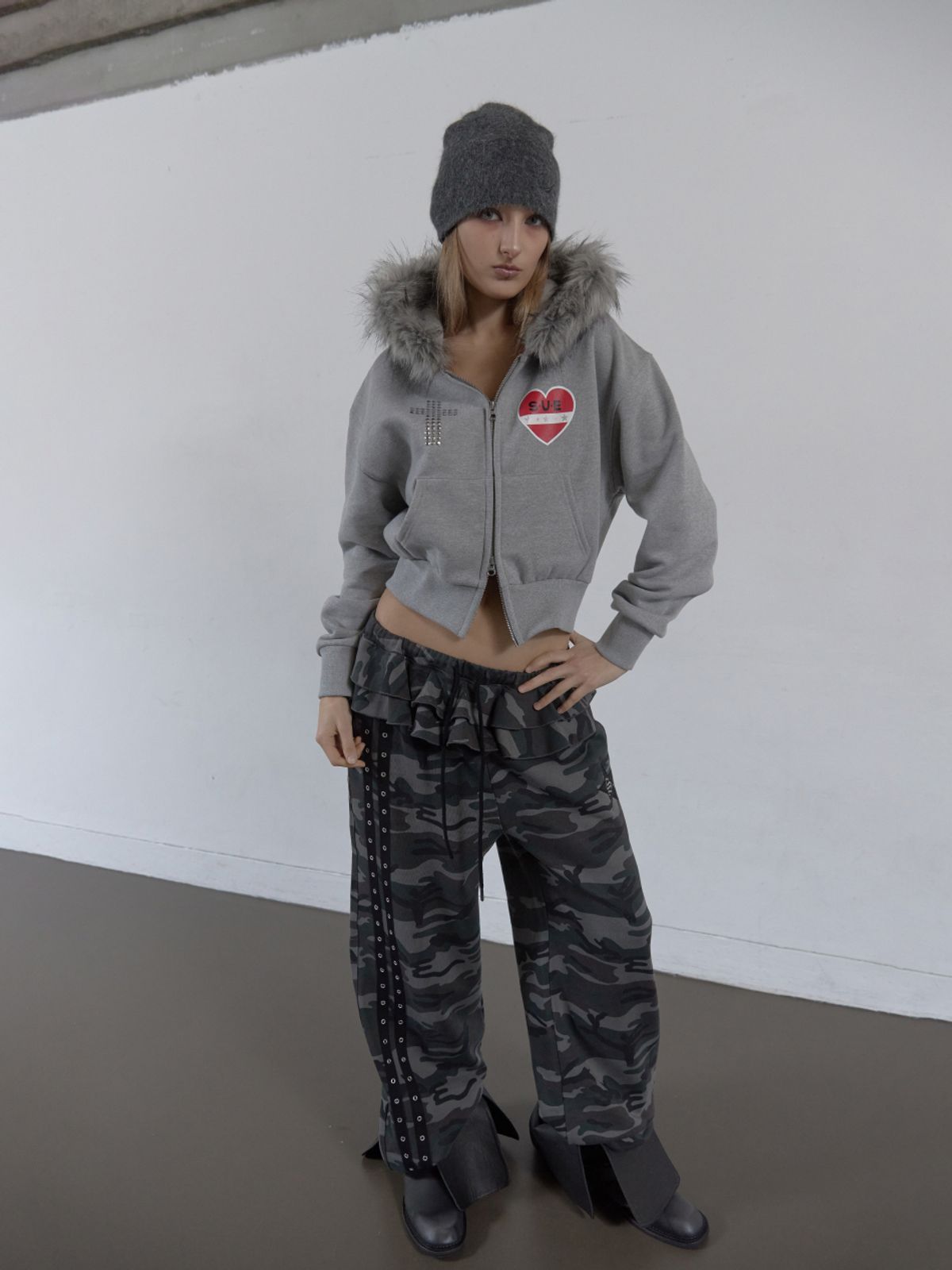 셋업이엑스이(SETUP-EXE) FUR TRIMMING HOODED ZIP-UP / MELANGE GRAY