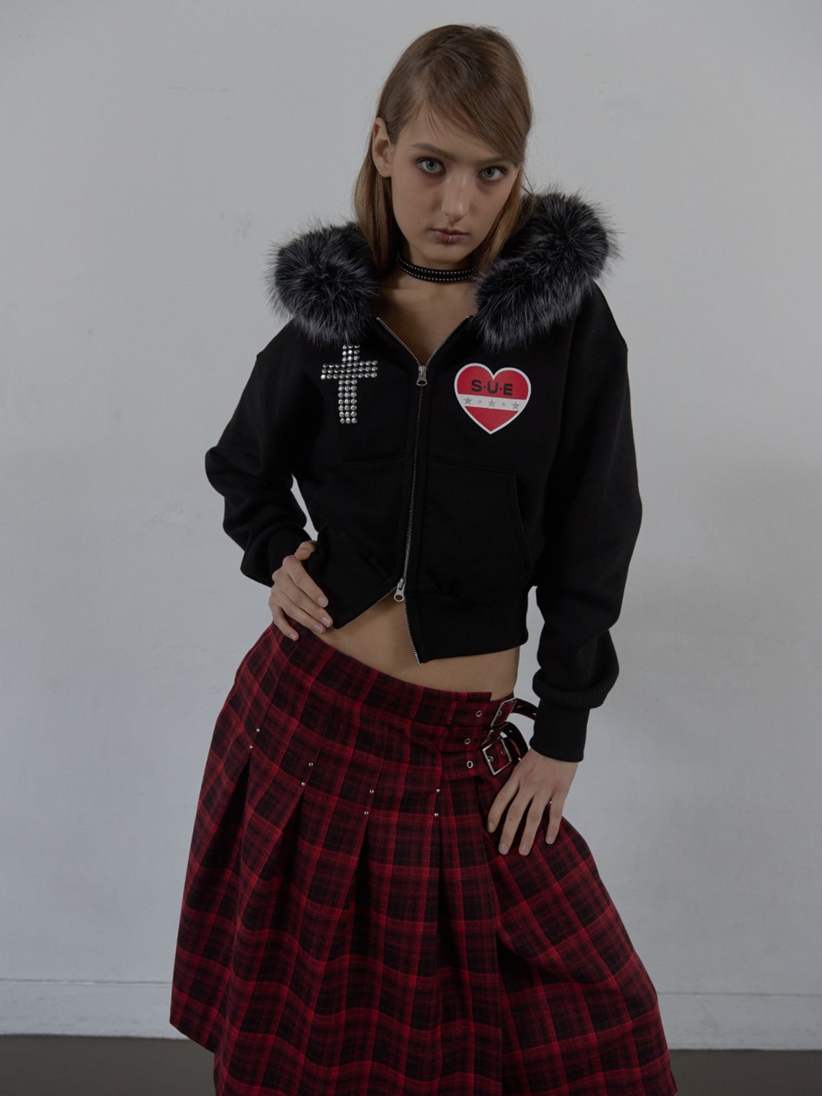 셋업이엑스이(SETUP-EXE) FUR TRIMMING HOODED ZIP-UP / BLACK