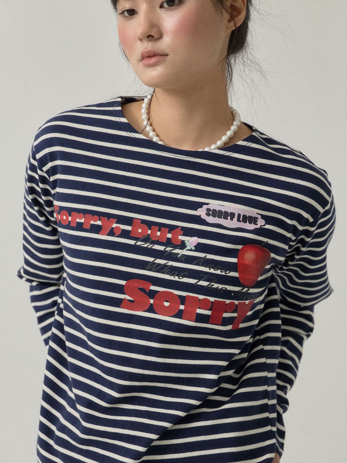 쏘리, 투 머치 러브(SORRY, TOO MUCH LOVE) Print Marine Stripe T-shirt_Navy