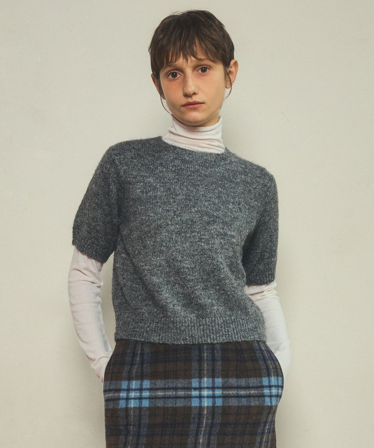 아우어노스텔지아(OURNOSTALGIA) mixed Yarn round hairy half knit_4COLOR