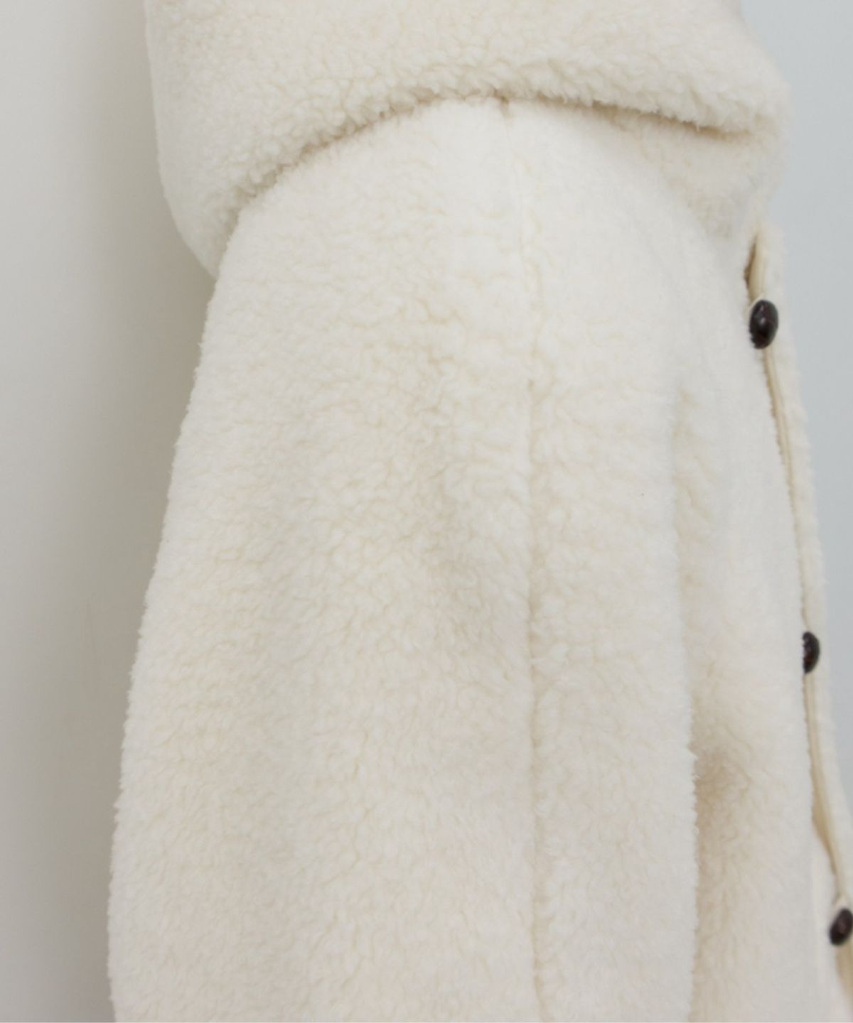 지비에이치 어패럴(GBH APPAREL) SHERPA JUMPER / CREAM