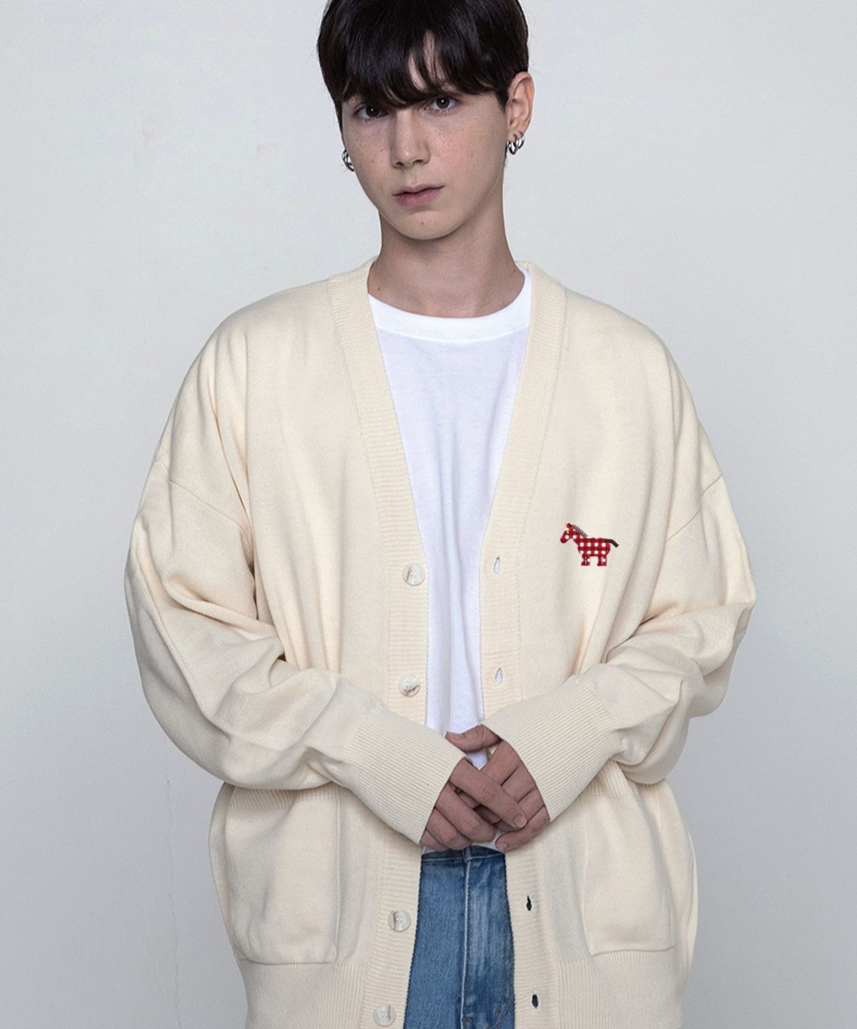 그레이버(GRAVER) [UNISEX]PAPER PONY 자수 니트 가디건_2color