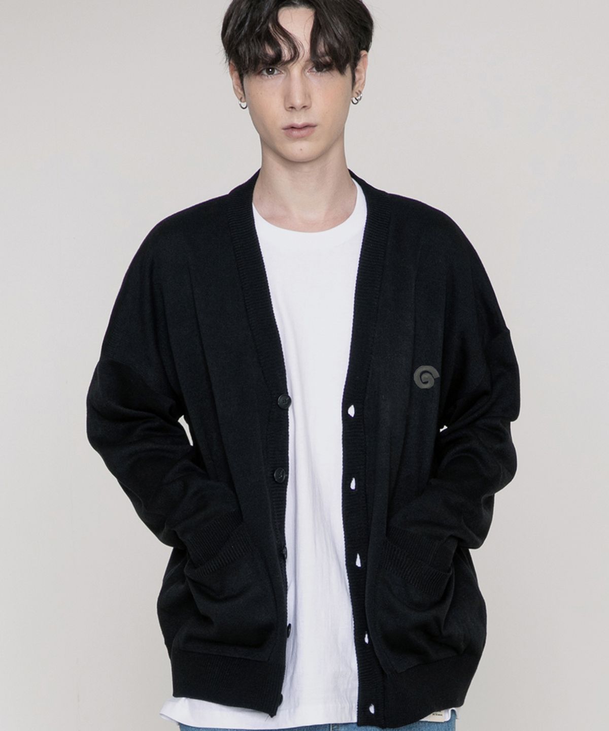 그레이버(GRAVER) [UNISEX]G SYMBOL 자수 가디건_2color
