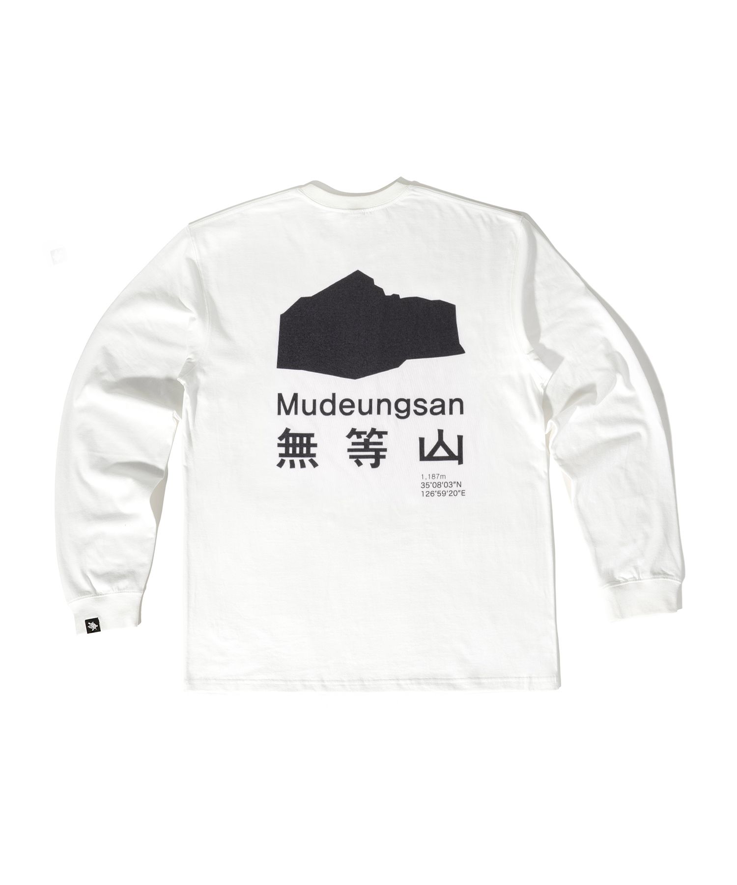 MUSINSA | WHILE MUDEUNGSAN LONG SLEEVE T-SHIRT (IVORY)