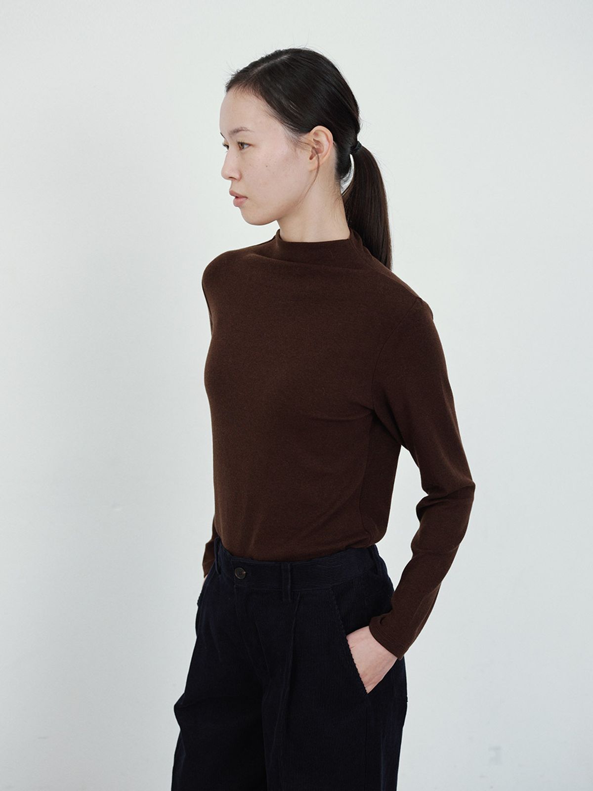 헌치(HUNCH) Half-Necked Jersey T-Shirt (2color)