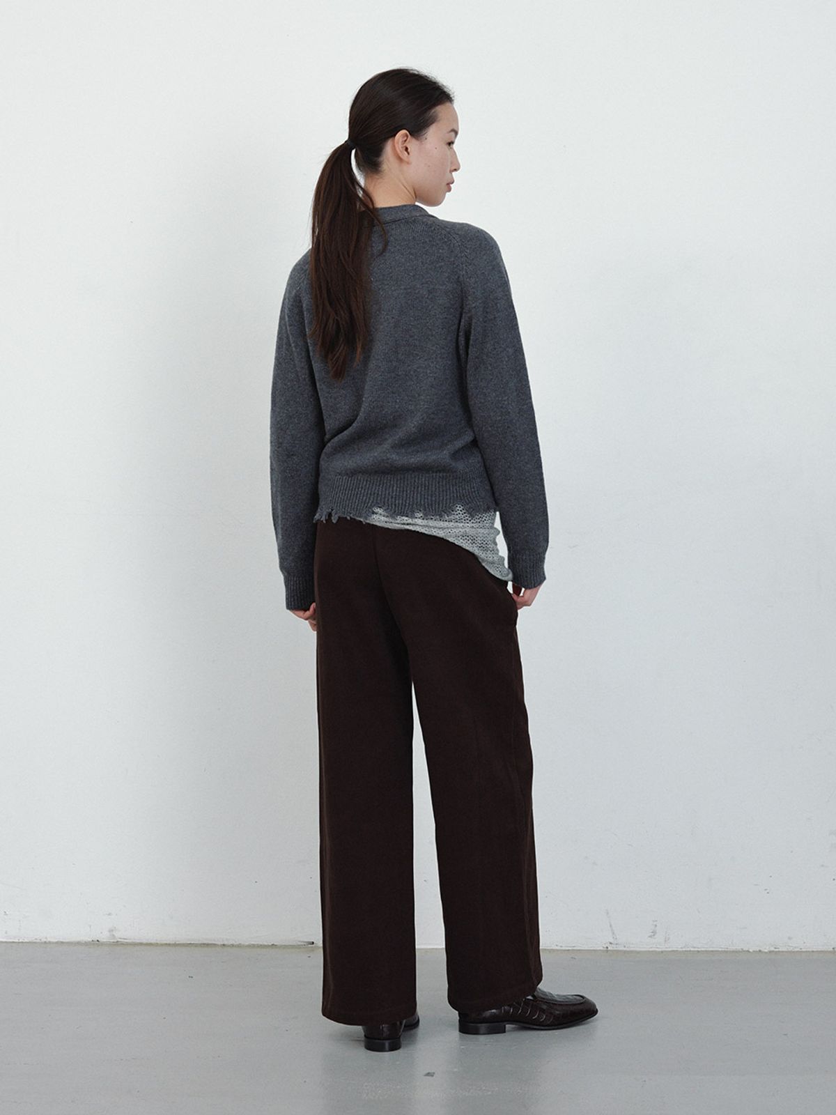 헌치(HUNCH) Distressed Hem Wool Cardigan