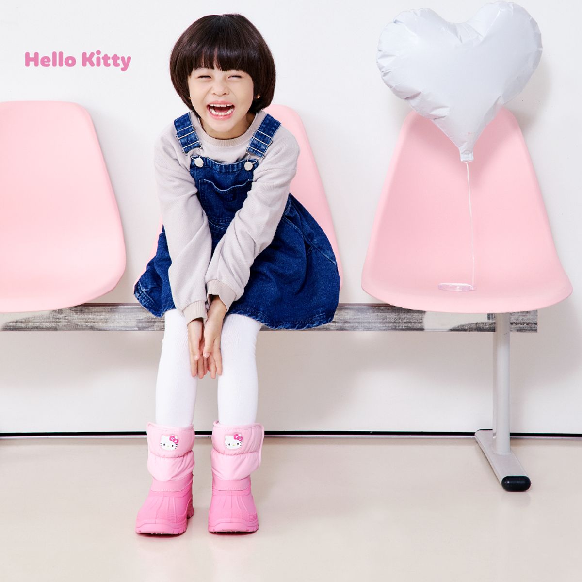 산리오 키즈(SANRIO) 헬로키티 롤리팝 방한부츠